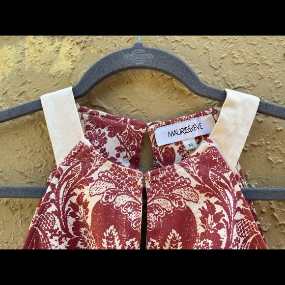 Sleeveless Maurie and Eve mini dress - Picture 3 of 4